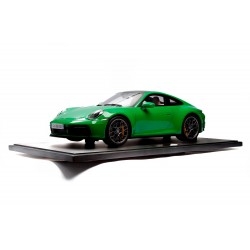 Porsche 911 (992) CARRERA...